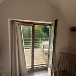 Le Jardin Des Secrets Bed & Breakfast