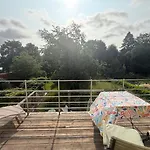 Bed & Breakfast Le Jardin Des Secrets 4*