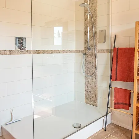 Le Du Jardin Des Secrets Bed & Breakfast