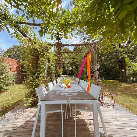 Alojamento de Acomodação e Pequeno-almoço Le Jardin Des Secrets Gites et chambres à louer