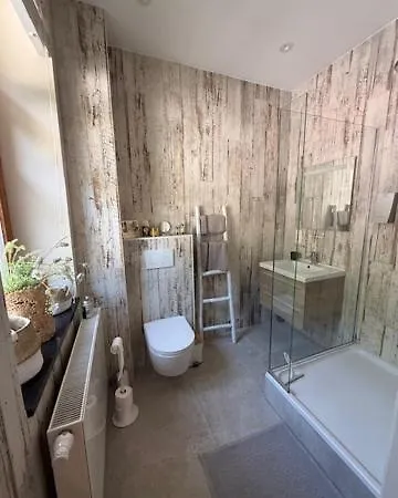 Le Jardin Des Secrets Frühstückspension Namur (Namen)