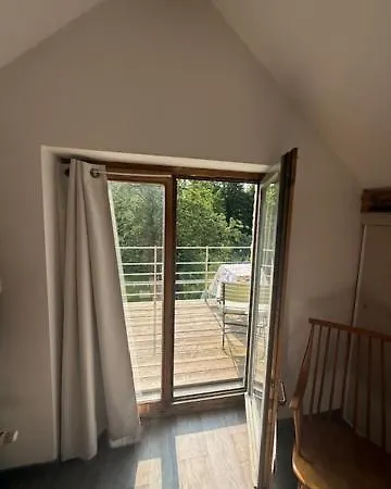 Le Jardin Des Secrets Gites et chambres à louer Alojamento de Acomodação e Pequeno-almoço