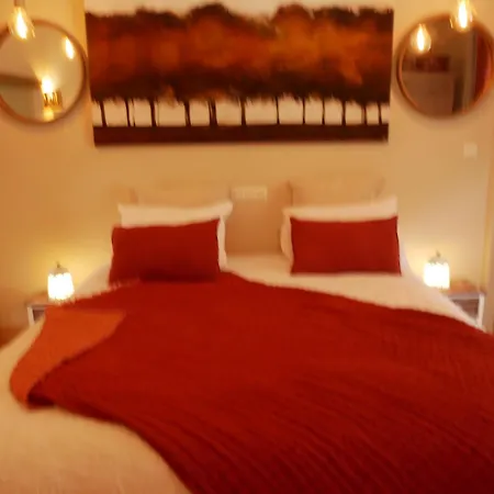 Le Jardin Des Secrets Gites et chambres à louer Alojamento de Acomodação e Pequeno-almoço Namur