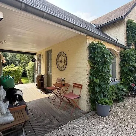 Le Jardin Des Secrets Frühstückspension