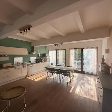 Alojamento de Acomodação e Pequeno-almoço Le Jardin Des Secrets Gites et chambres à louer