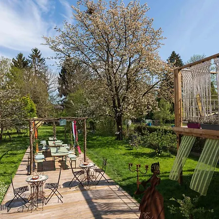 Le Jardin Des Secrets Gites et chambres à louer 4* Namur