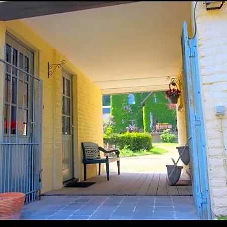 Le Jardin Des Secrets Bed & Breakfast Namur