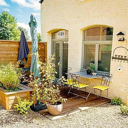 Le Jardin Des Secrets Frühstückspension