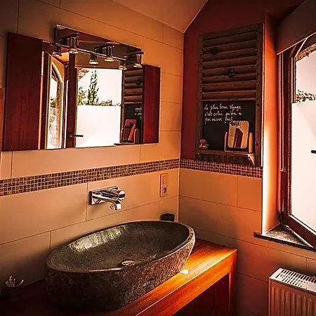 Bed & Breakfast Le Jardin Des Secrets